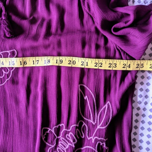 Ladies top - Picture 6 of 10